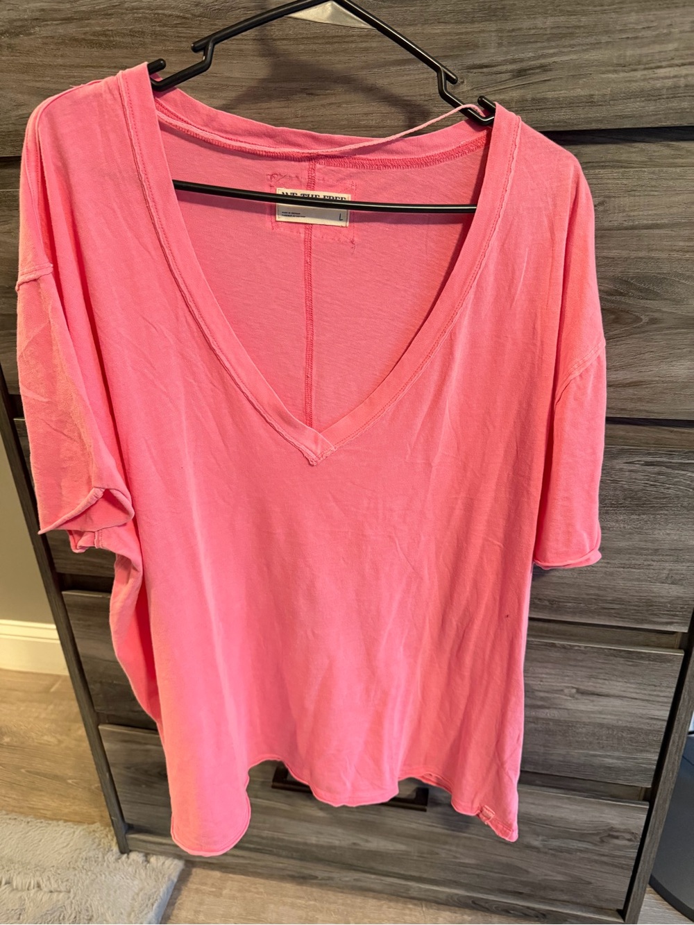 Free People “we the free”  Pink V-Neck oversized Nina Tee